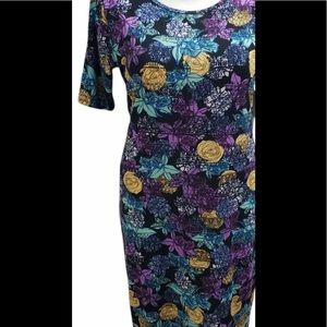 ❤️ LULAROE Julia 3x Black with flowers